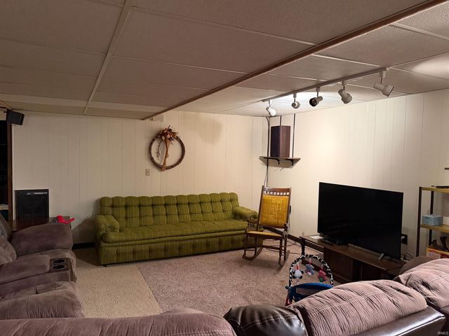 1118 W Water Street, Berne, IN 46711