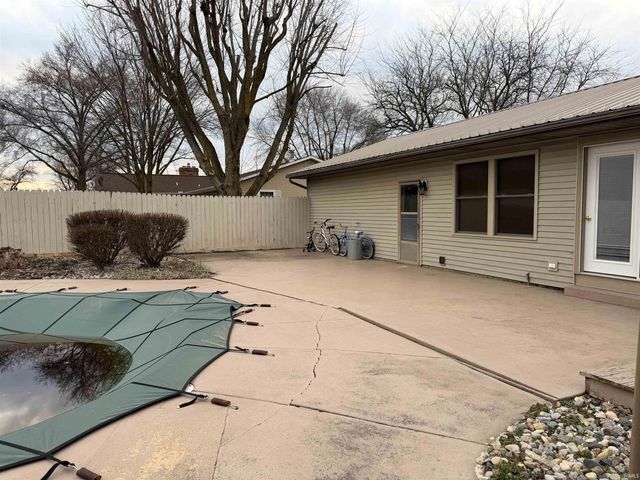 1118 W Water Street, Berne, IN 46711