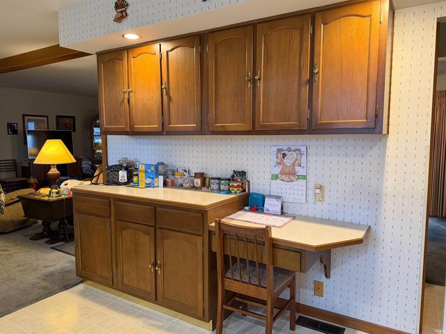 1118 W Water Street, Berne, IN 46711