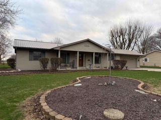 1118 W Water Street, Berne, IN 46711