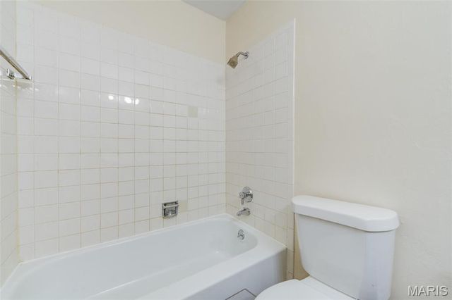 7727 Hazelcrest Drive A, Hazelwood, MO 63042