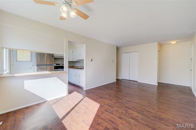 7727 Hazelcrest Drive A, Hazelwood, MO 63042