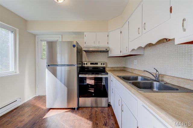 7727 Hazelcrest Drive A, Hazelwood, MO 63042