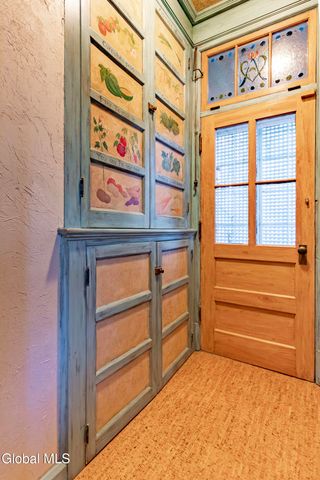 6 Manning Boulevard, Albany, NY 12203