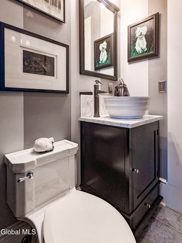 6 Manning Boulevard, Albany, NY 12203