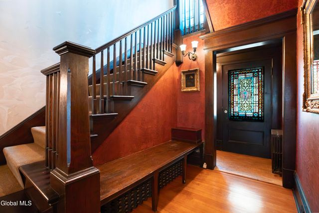 6 Manning Boulevard, Albany, NY 12203