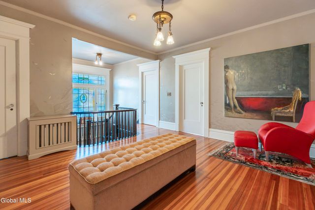 6 Manning Boulevard, Albany, NY 12203