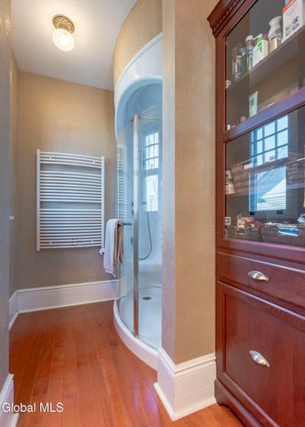 6 Manning Boulevard, Albany, NY 12203