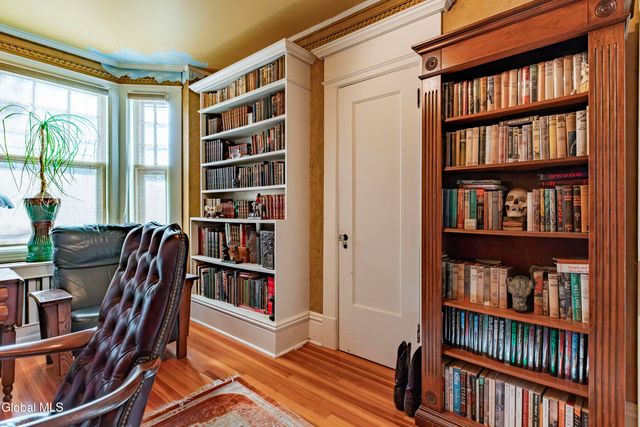 6 Manning Boulevard, Albany, NY 12203