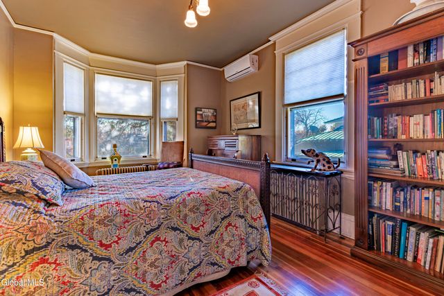 6 Manning Boulevard, Albany, NY 12203