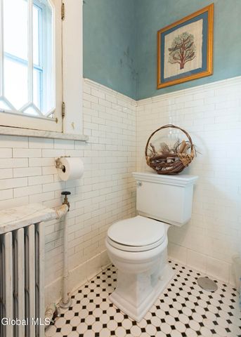 6 Manning Boulevard, Albany, NY 12203