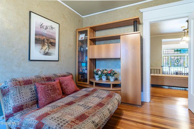 6 Manning Boulevard, Albany, NY 12203