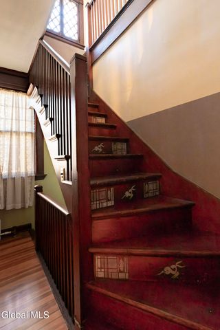 6 Manning Boulevard, Albany, NY 12203