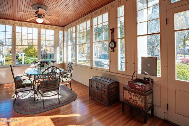 6 Manning Boulevard, Albany, NY 12203