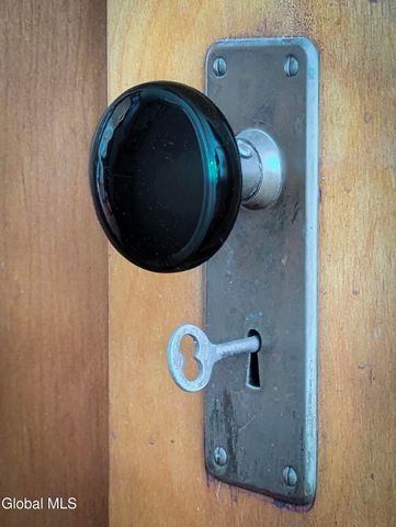 6 Manning Boulevard, Albany, NY 12203