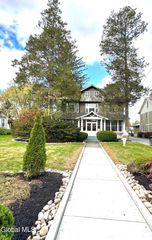 6 Manning Boulevard, Albany, NY 12203