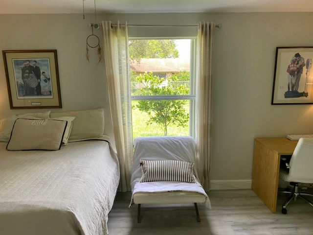 300 La Mancha Avenue, Royal Palm Beach, FL 33411