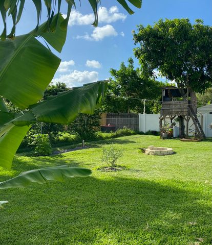 300 La Mancha Avenue, Royal Palm Beach, FL 33411