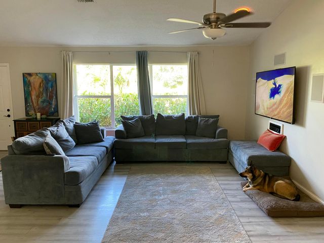 300 La Mancha Avenue, Royal Palm Beach, FL 33411