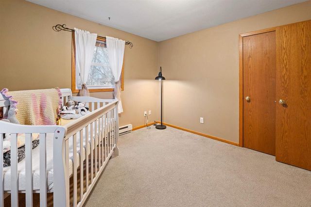 2012 ROBERTS AVENUE, Oshkosh, WI 54904