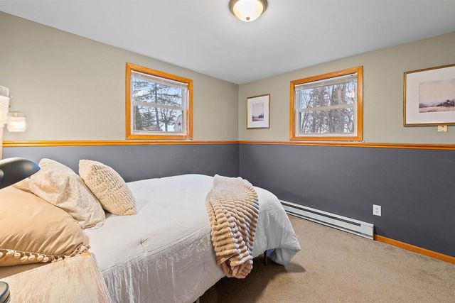 2012 ROBERTS AVENUE, Oshkosh, WI 54904