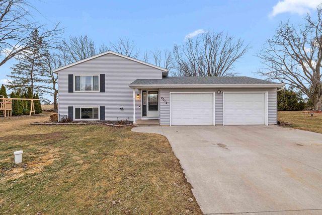 2012 ROBERTS AVENUE, Oshkosh, WI 54904