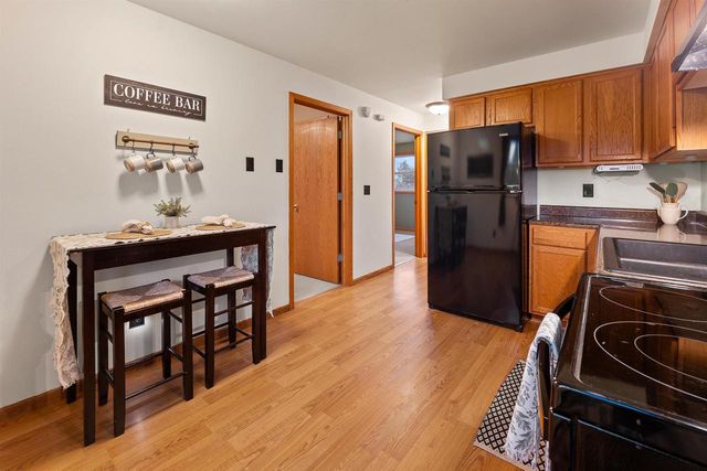 2012 ROBERTS AVENUE, Oshkosh, WI 54904