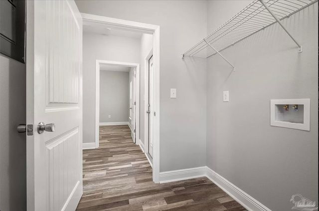 618 Rentz Ave, Pensacola, FL 32507