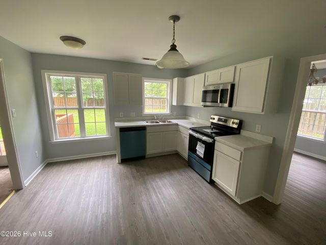 1214 Huff Drive, Jacksonville, NC 28546