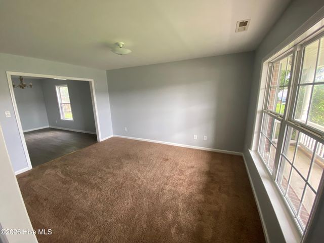 1214 Huff Drive, Jacksonville, NC 28546