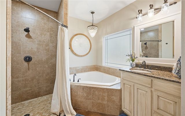 9667 CR 628, Sinton, TX 78387