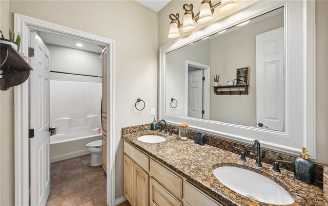 9667 CR 628, Sinton, TX 78387