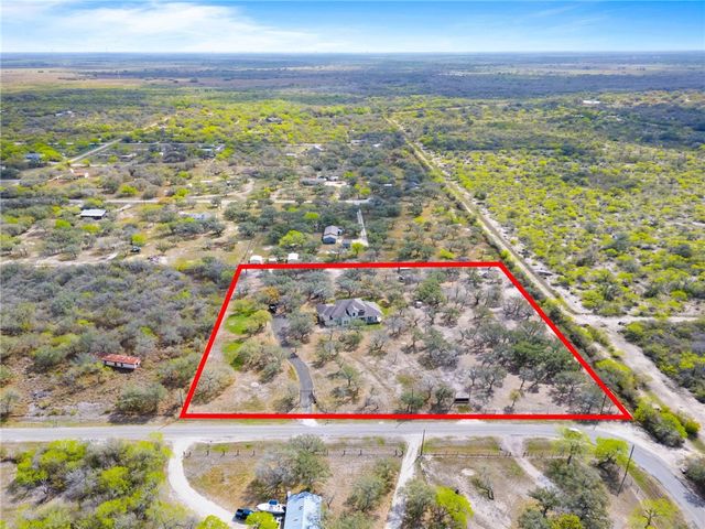 9667 CR 628, Sinton, TX 78387