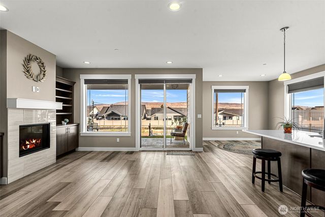 985 Spring Mountain Drive, Wenatchee, WA 98801