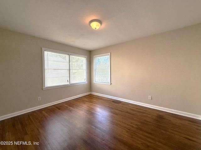 2925 OAK Street, Jacksonville, FL 32205