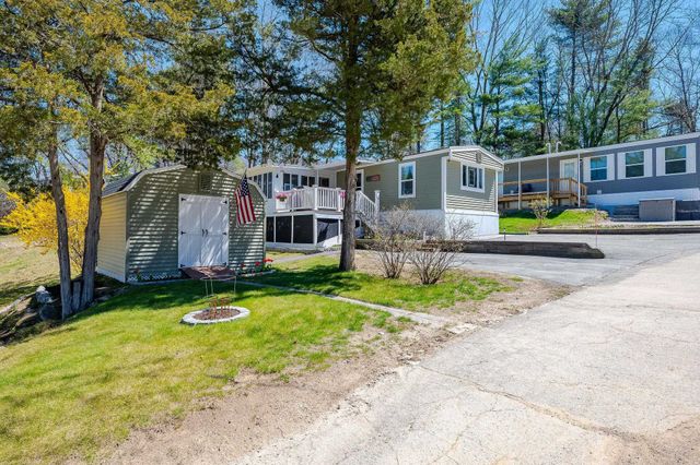 27 Ithica Lane, Newmarket, NH 03857
