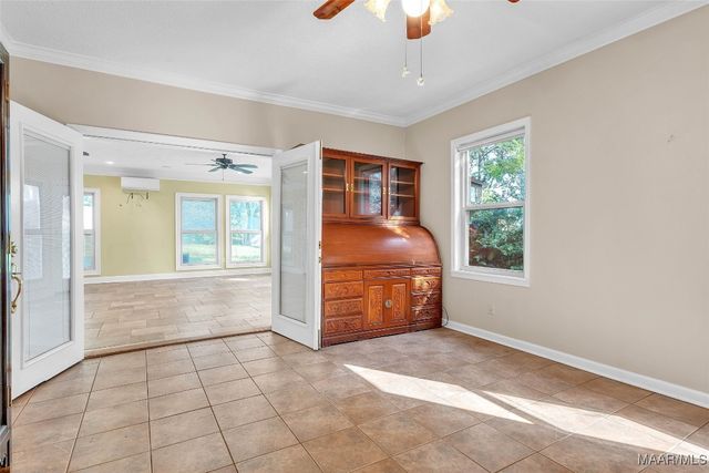 813 Lake Region Circle, Wetumpka, AL 36092