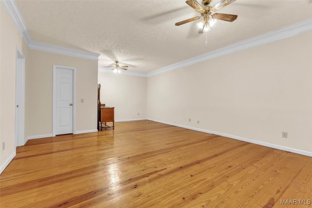 813 Lake Region Circle, Wetumpka, AL 36092