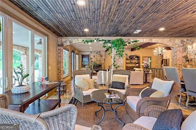 1422 Wolffork Road, Rabun Gap, GA 30568