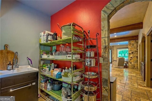 1422 Wolffork Road, Rabun Gap, GA 30568