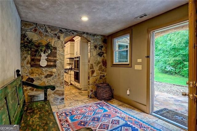 1422 Wolffork Road, Rabun Gap, GA 30568