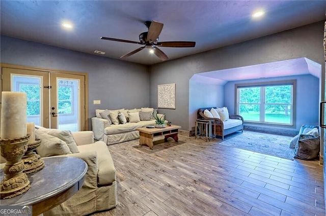 1422 Wolffork Road, Rabun Gap, GA 30568