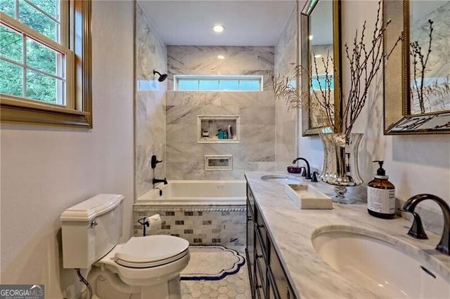 1422 Wolffork Road, Rabun Gap, GA 30568