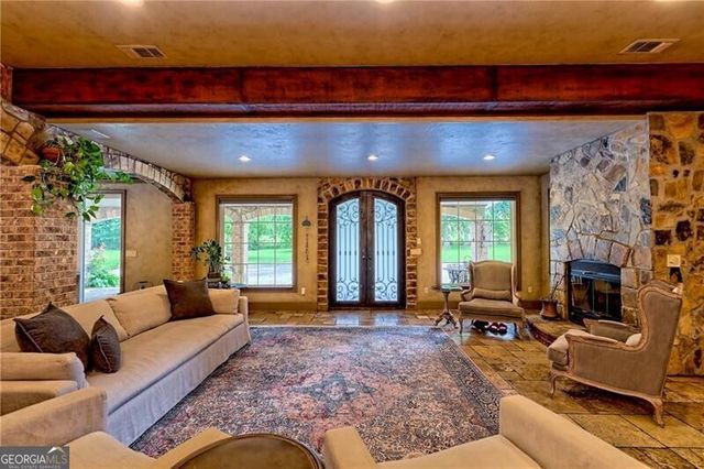 1422 Wolffork Road, Rabun Gap, GA 30568