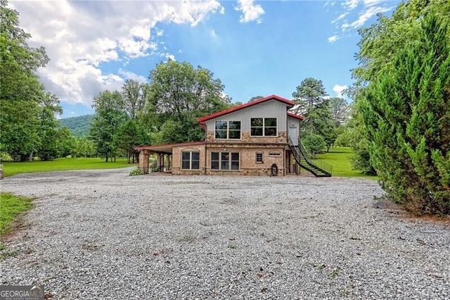 1422 Wolffork Road, Rabun Gap, GA 30568
