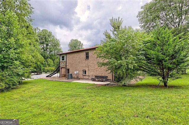 1422 Wolffork Road, Rabun Gap, GA 30568