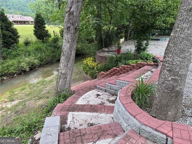 1422 Wolffork Road, Rabun Gap, GA 30568