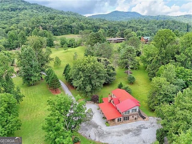 1422 Wolffork Road, Rabun Gap, GA 30568