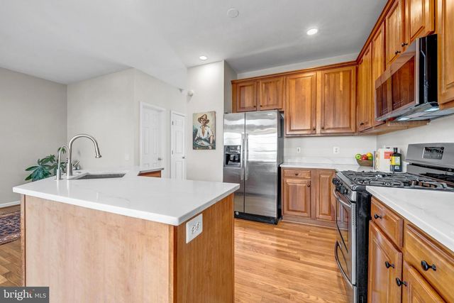 43788 VIRGINIA MANOR TER, Ashburn, VA 20148