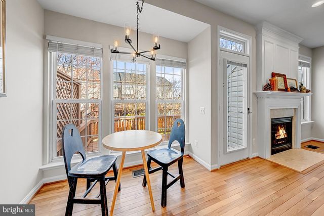 43788 VIRGINIA MANOR TER, Ashburn, VA 20148